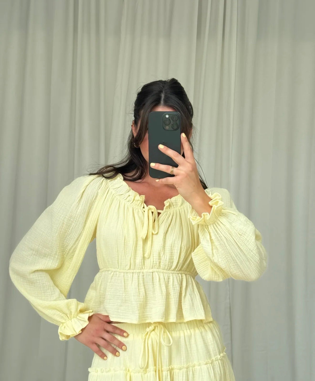 Amelie off-shoulder top