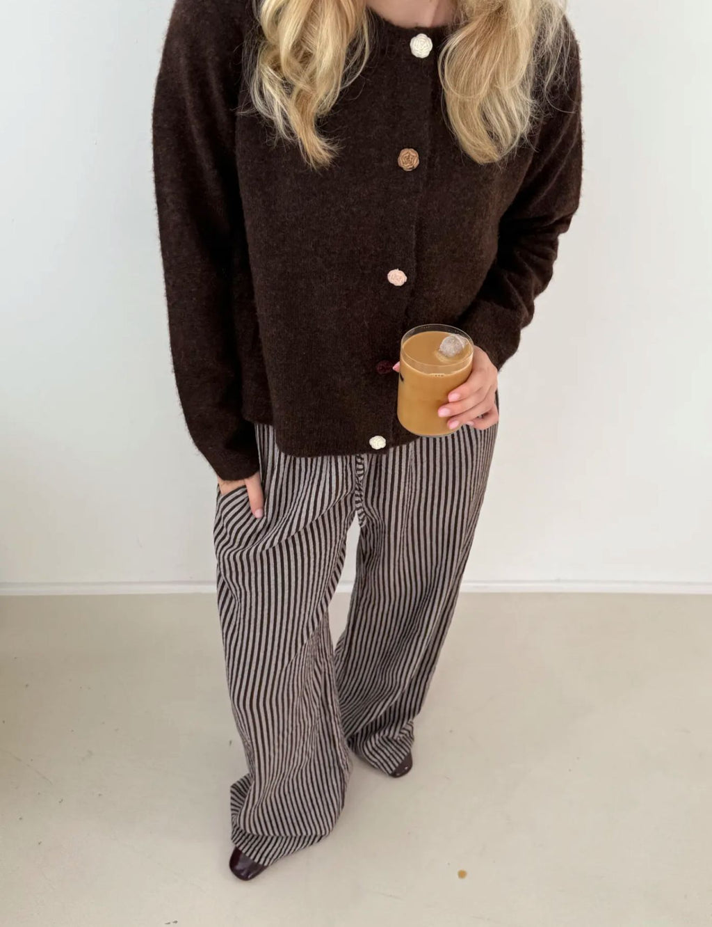 Lässige Wide-Leg-Hose mit Streifenoptik