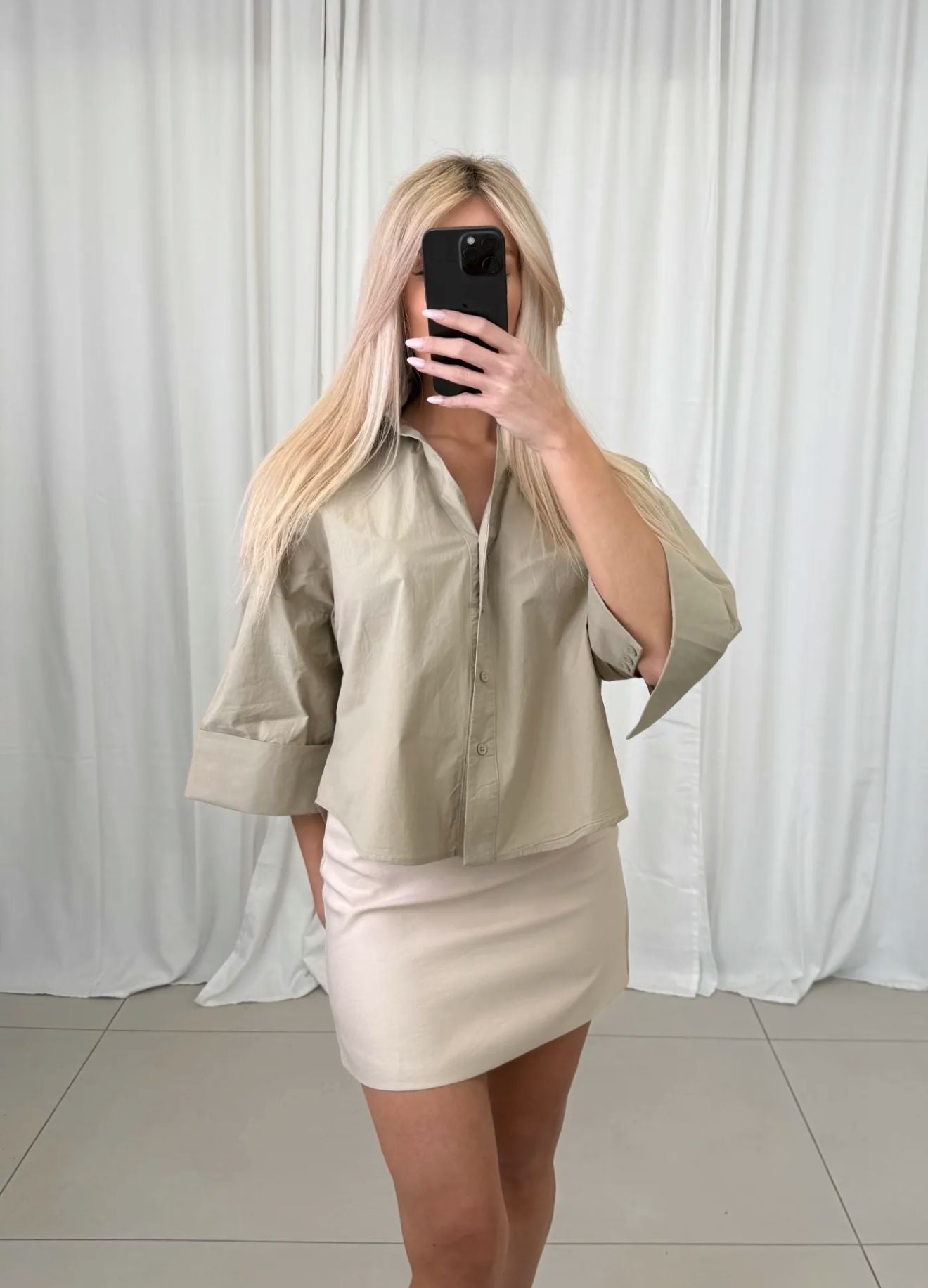 Leichte Oversize-Bluse mit Statement-Ärmeln